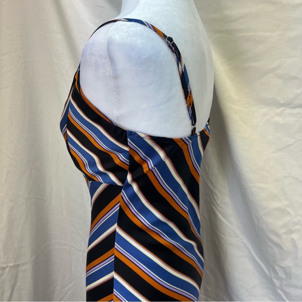 LUSH diagonal striped slip dress. - Picture 4 of 10